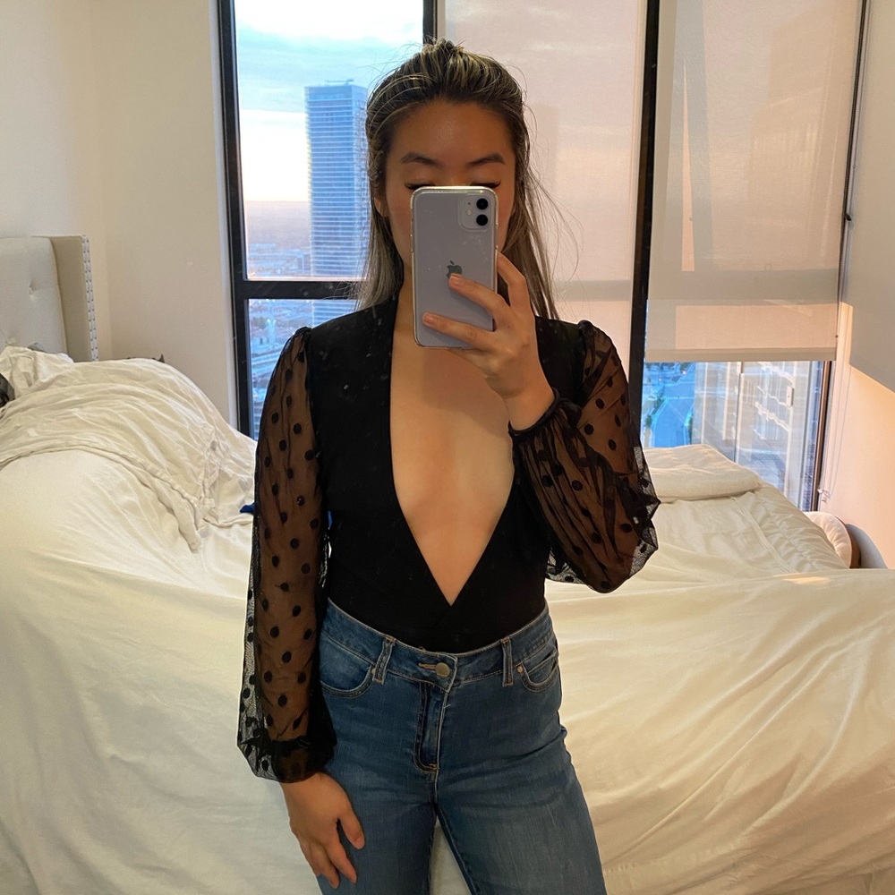 ✨Boohoo Sexy Long Sleeve Bodysuit✨